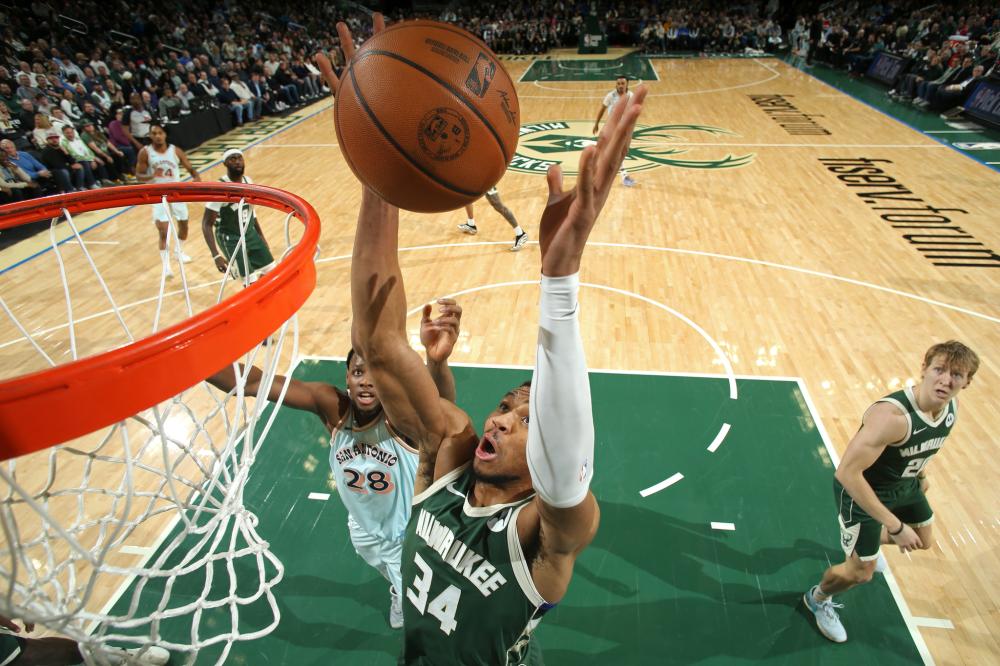 虽然尼克斯 虽然尼克斯