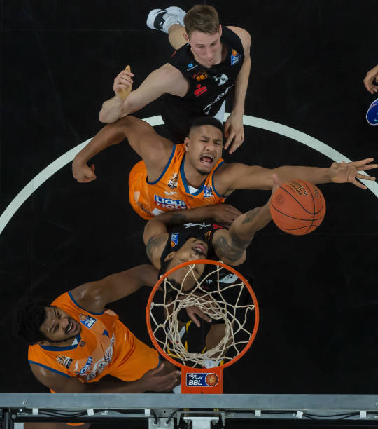 不仅耗费巨 不仅耗费巨