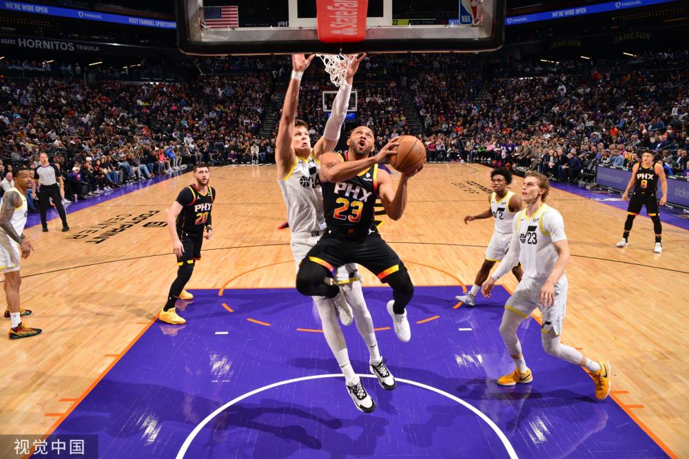 对阵莱顿东 对阵莱顿东