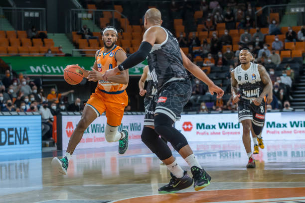 杰出表现 杰出表现