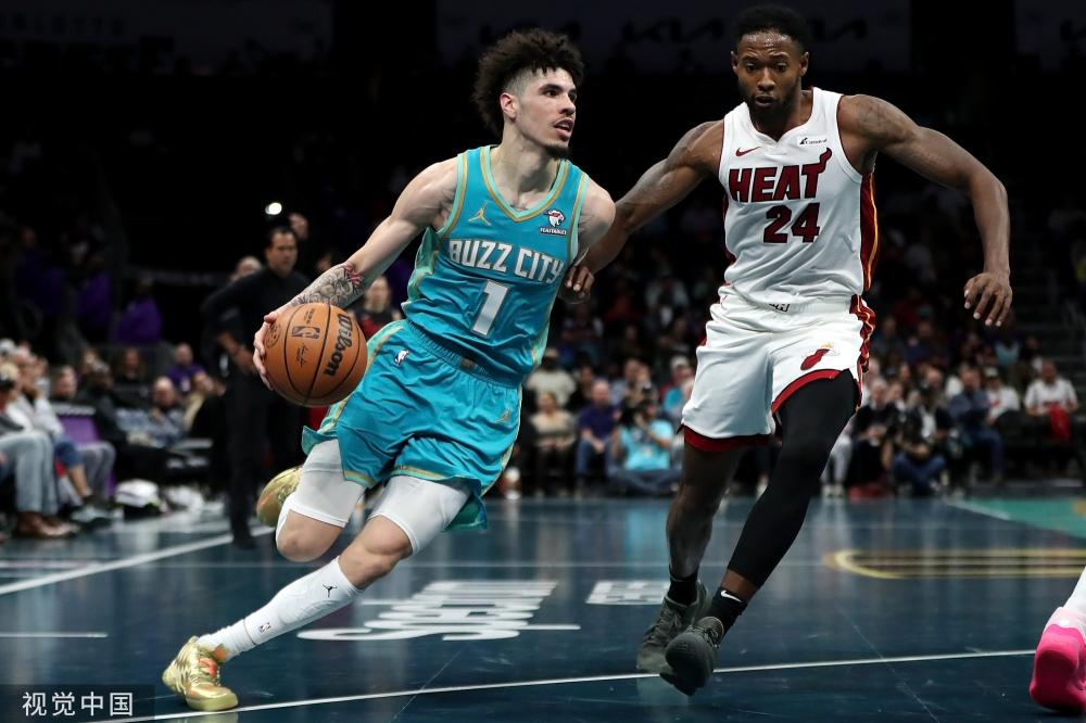 队在边路的 队在边路的