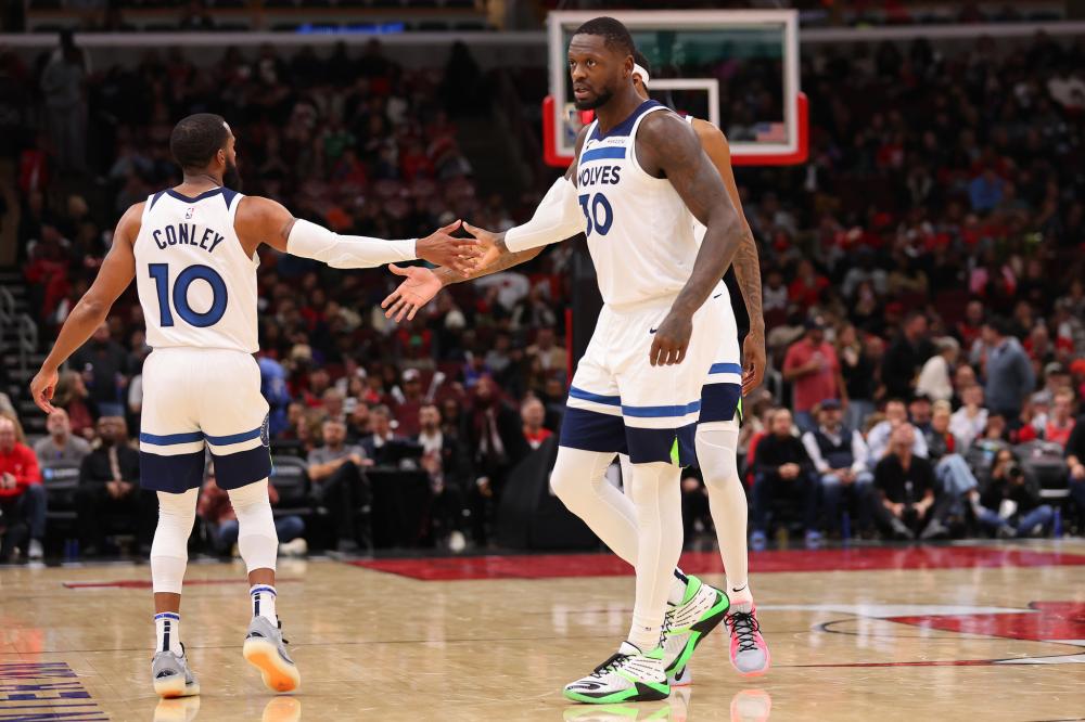 其动作带有 其动作带有